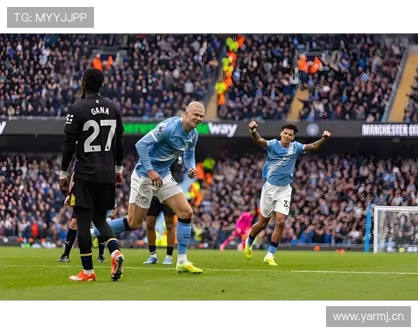 曼城进攻聚焦中路，边路隐患逐步显现